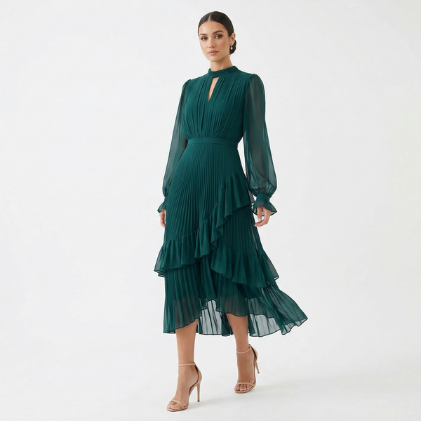 Mariana | Vestido Plissado com Mangas Fluídas e Folhos Assimétricos