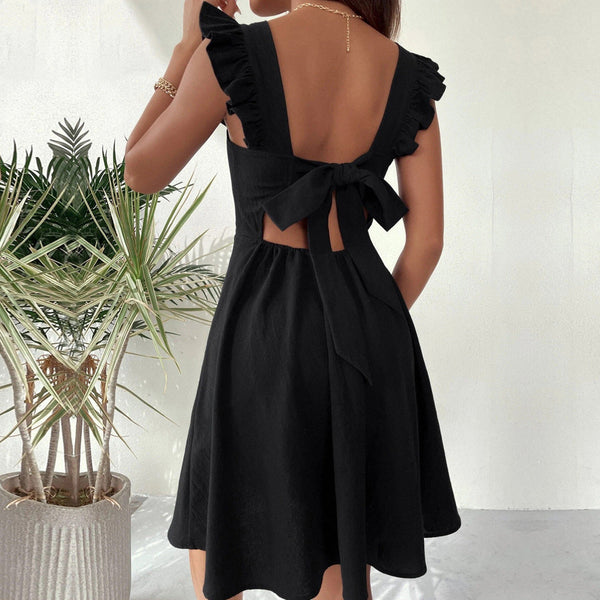 Vestido justo e evasé para mulher com alças de folhos e decote quadrado