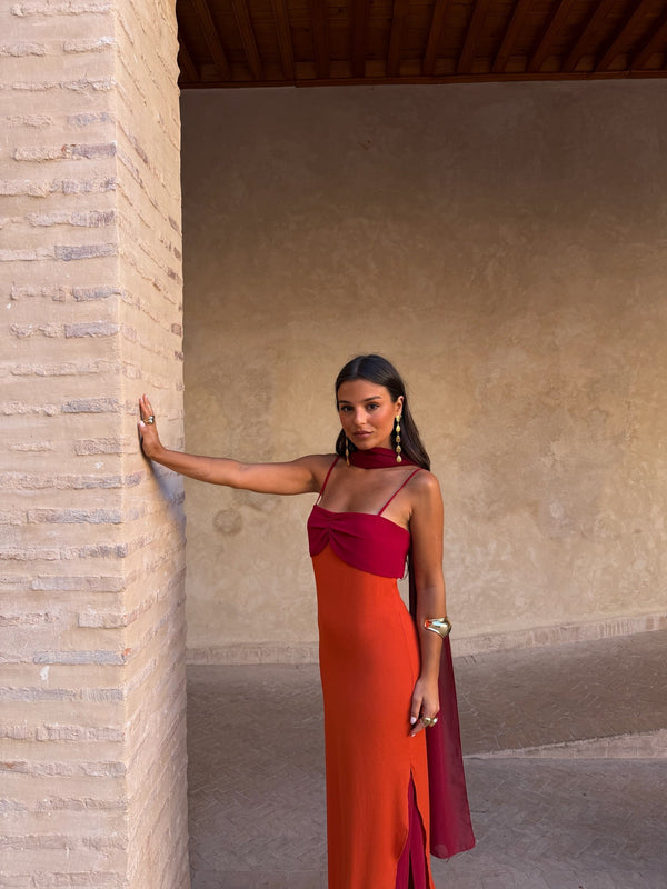 Zahara / Vestido Laranja e Vermelho