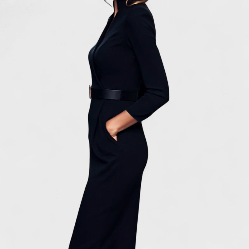 Mandarin - Vestido Preto Refinado com Cinto e Gola