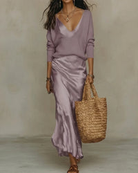 Elena | Vestido midi satinado com jersey incluído