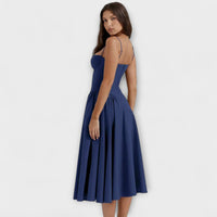 Rosalie - vestido elegante com corpete sem mangas