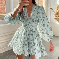 Vestido mini floral de corte A para mulher com decote em V e mangas longas
