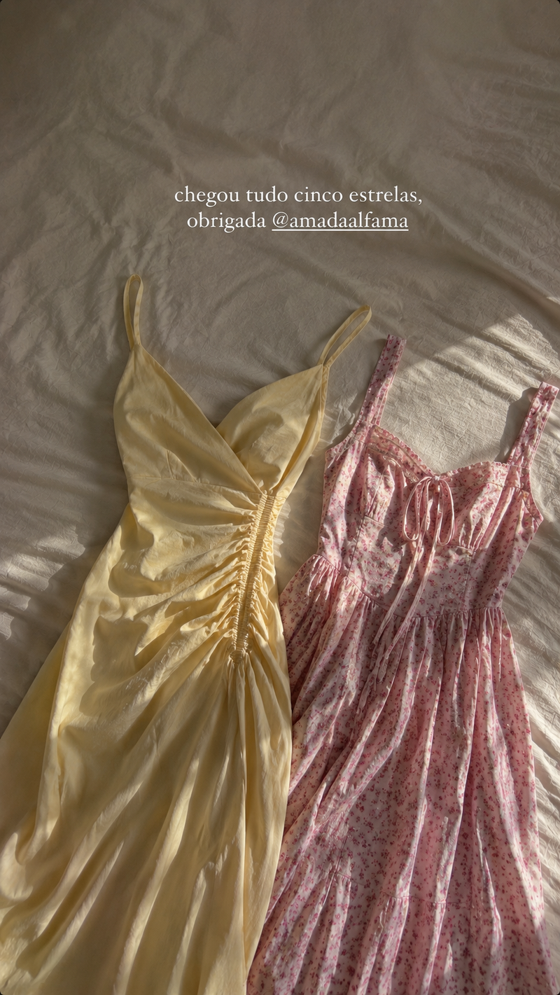 vestido amarelo