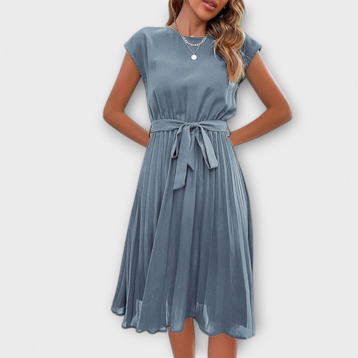 Claire - Manga curta, plissado, vestido midi casual