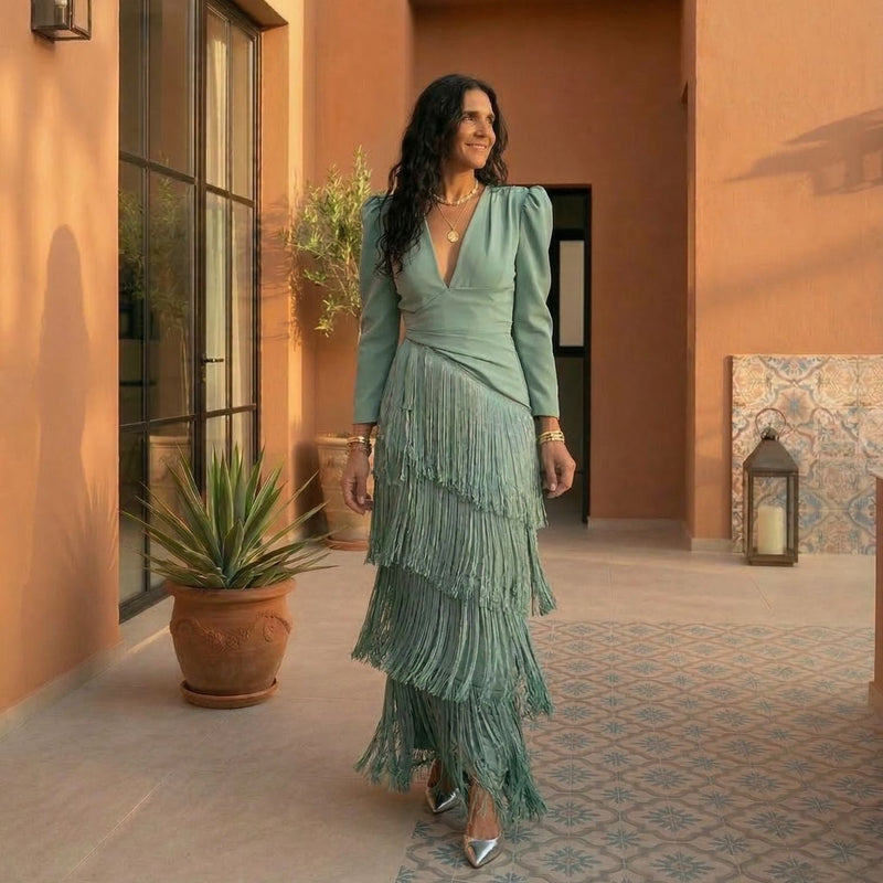 Moana | Vestido elegante com mangas de franjas