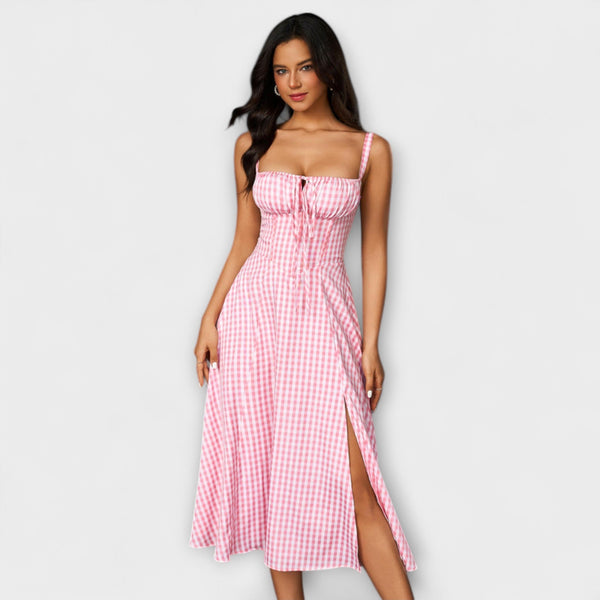 Upanje - vestido rosa com detalhe de abertura