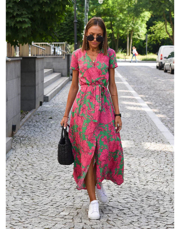 Julia | Vestido Elegante com Decote em V e Corte Moldador
