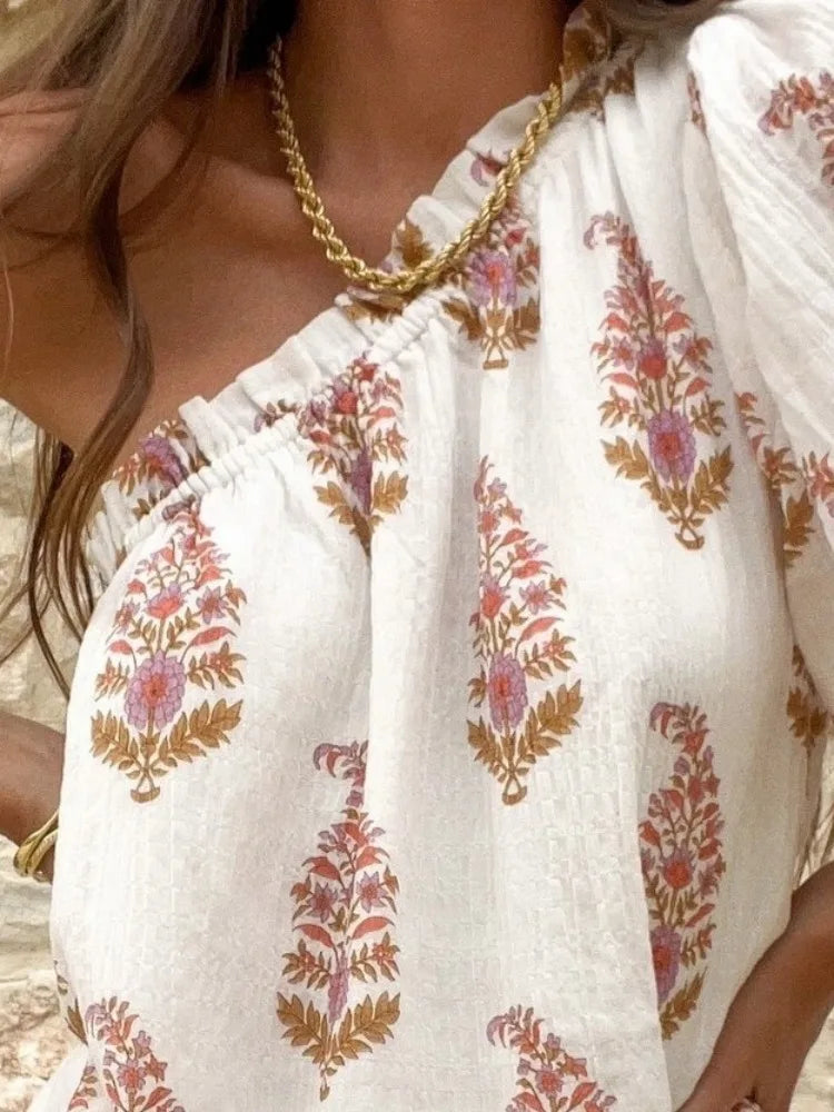 Vestido mini estampado de um só ombro para mulher com design de mangas bufantes