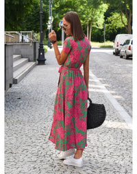 Julia | Vestido Elegante com Decote em V e Corte Moldador