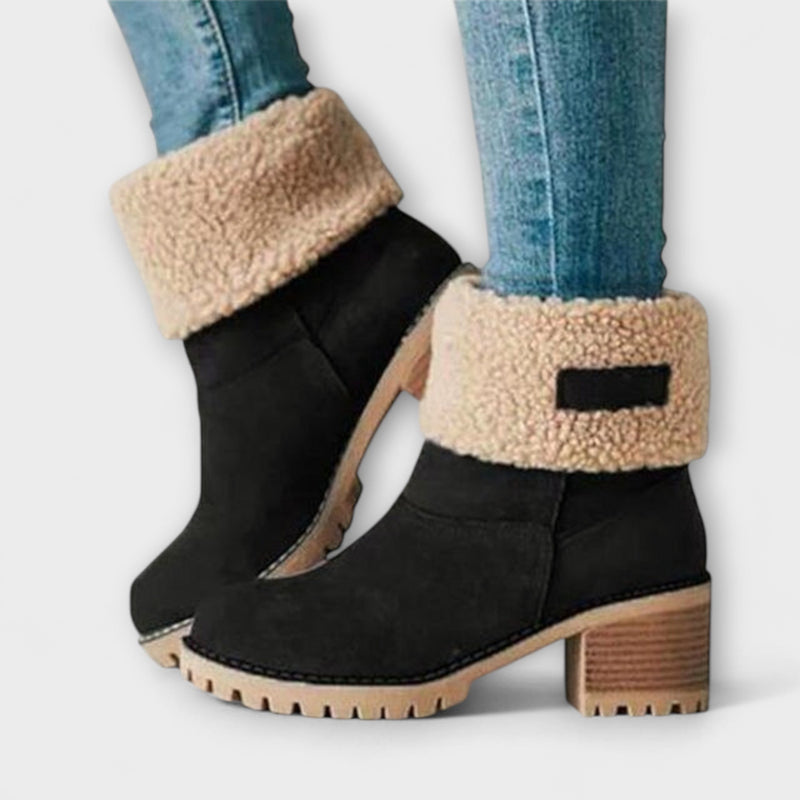 Beatriz - Botas Femininas de Elegância