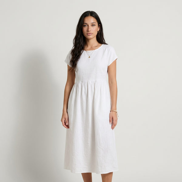 Chira Vestido midi com mangas curtas