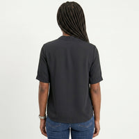 Célia - Blusa Fluida Decote em V