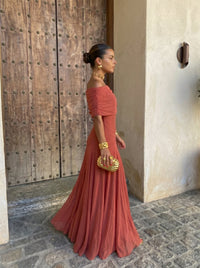 Irene / Vestido Elegante Sem Alças em Malha
