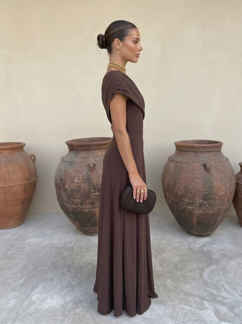 Irene / Vestido Elegante Sem Alças em Malha